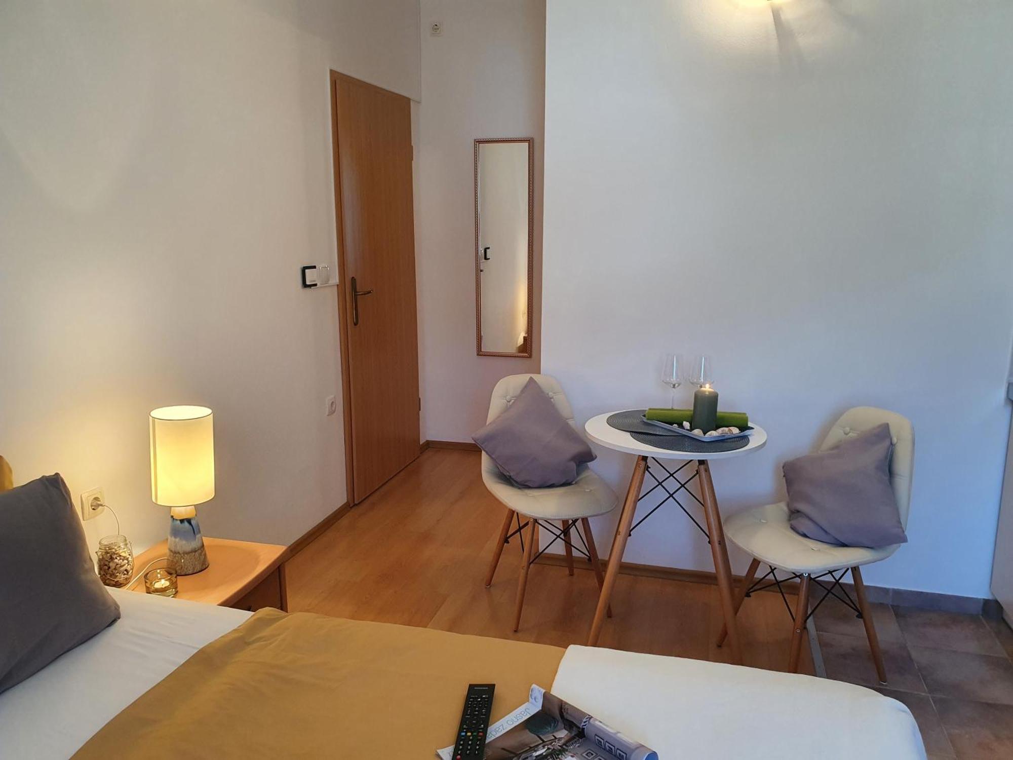 Apartments Leon 2 Banjol Εξωτερικό φωτογραφία