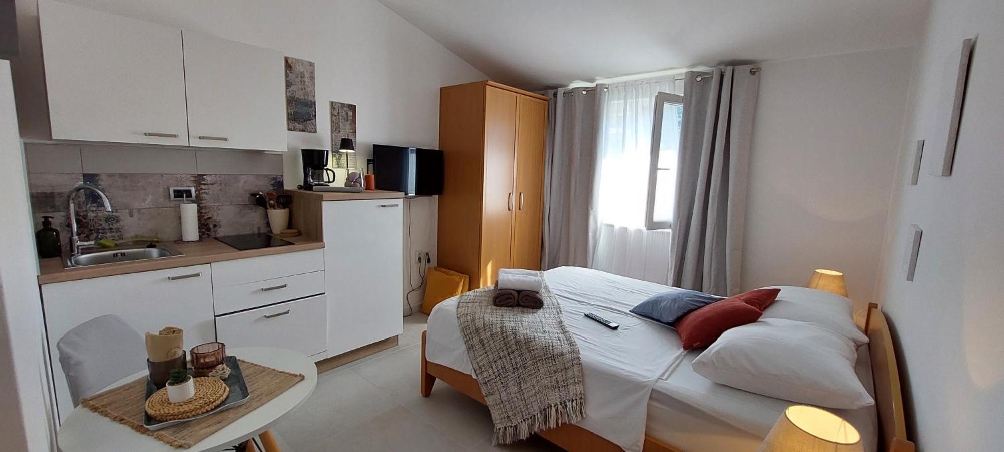 Apartments Leon 2 Banjol Εξωτερικό φωτογραφία